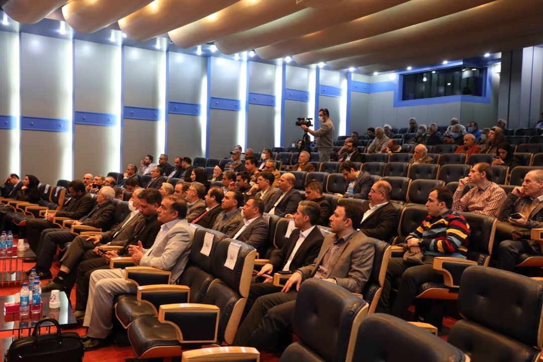 مجمع عمومی فوق‌العاده شرکت فولاد سیرجان ایرانیان با نماد «سیسکو» برگزار شد. 5