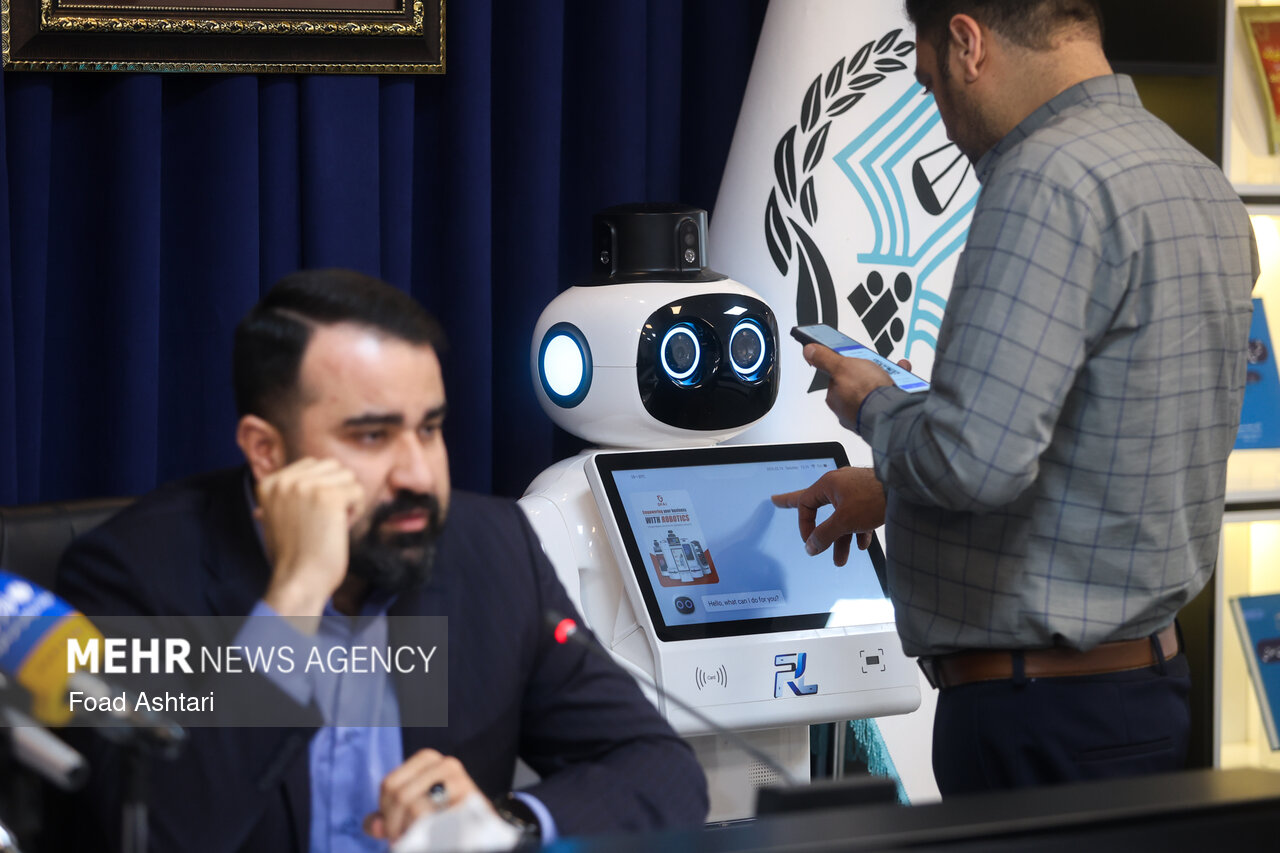 ربات وکیل یار