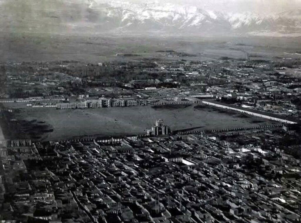 عکس میدان مشق تهران ۱۰۰ سال قبل/ چه‌کسی نخستین عکس هوایی تهران را ثبت کرد