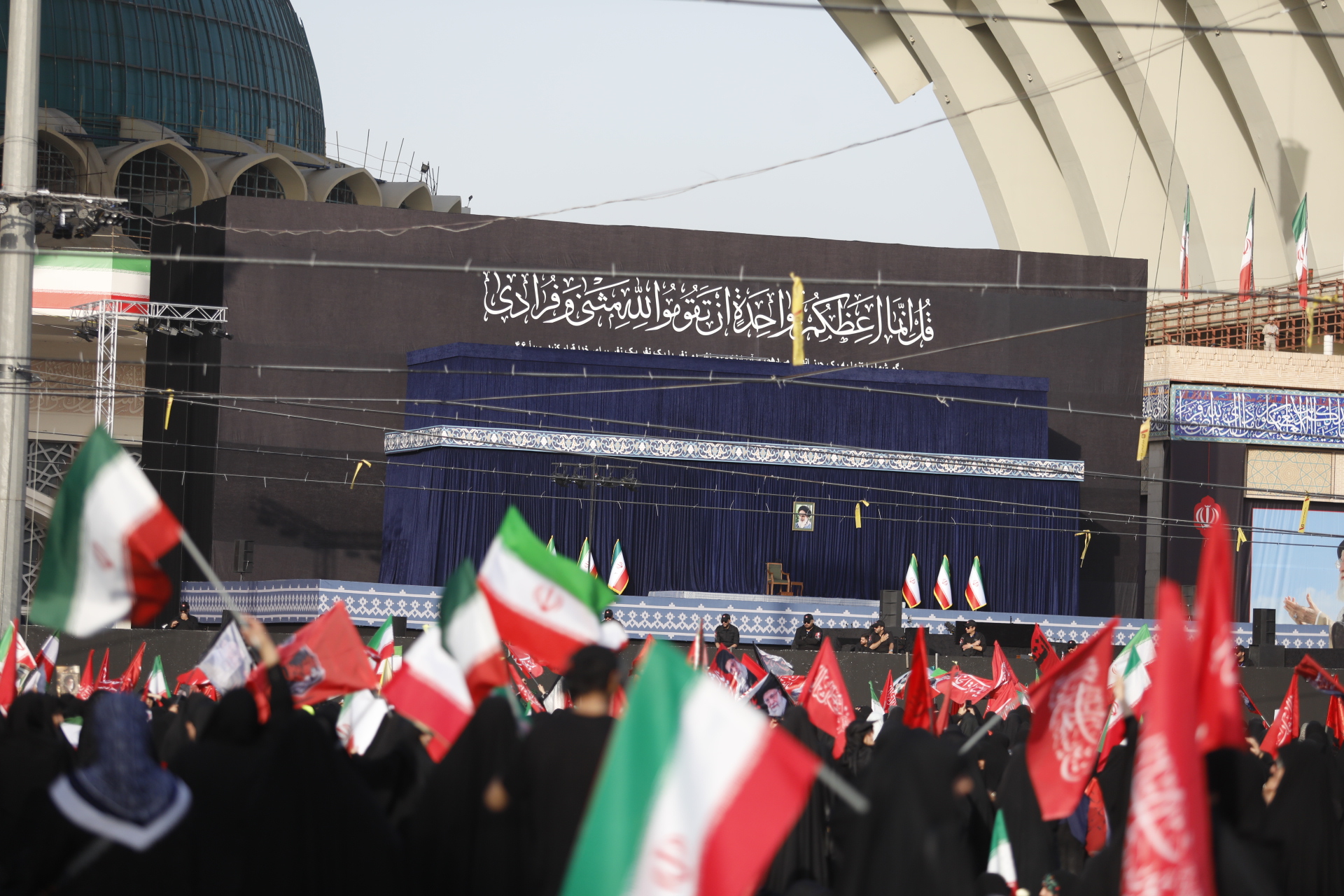 مراسم تشییع پیکر رهبر انقلاب