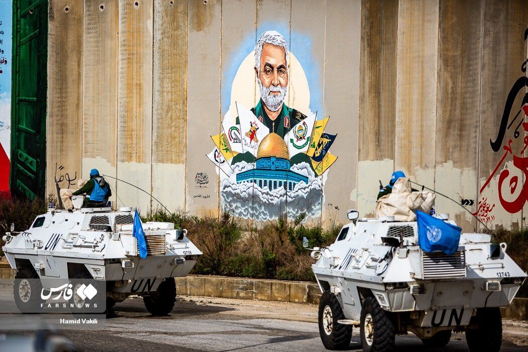 عکس سردار سلیمانی روی دیوار مرزی لبنان و اسرائیل 