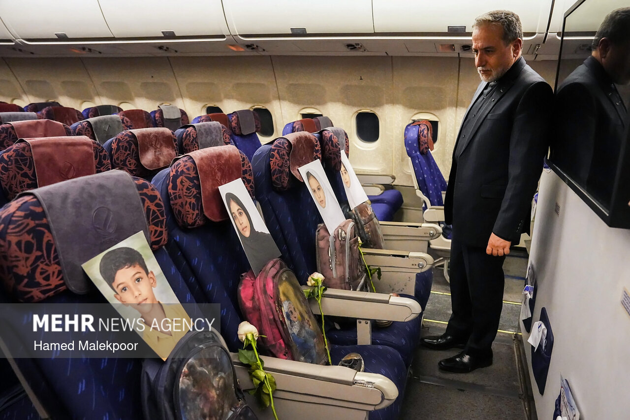 هواپیمای مذاکره کنندگان