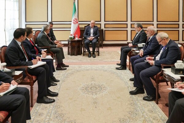 عکسی از دیدار پزشکیان با وزیر خارجه پاکستان 2
