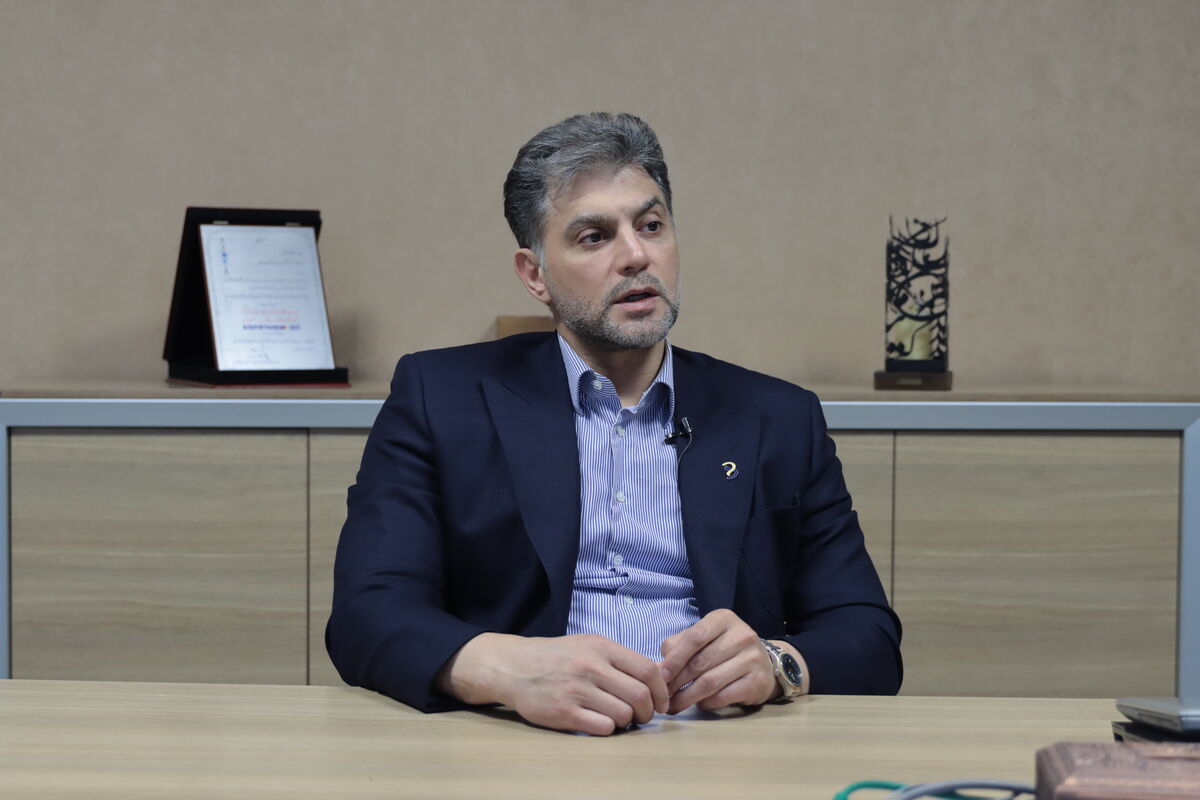 لیدر بازار سرمایه تغییر می‌کند؟ | میرمعینی: کارگزاری‌های بورسی کوچک و گمنام باید ادغام یا منحل شوند زیرا... 4