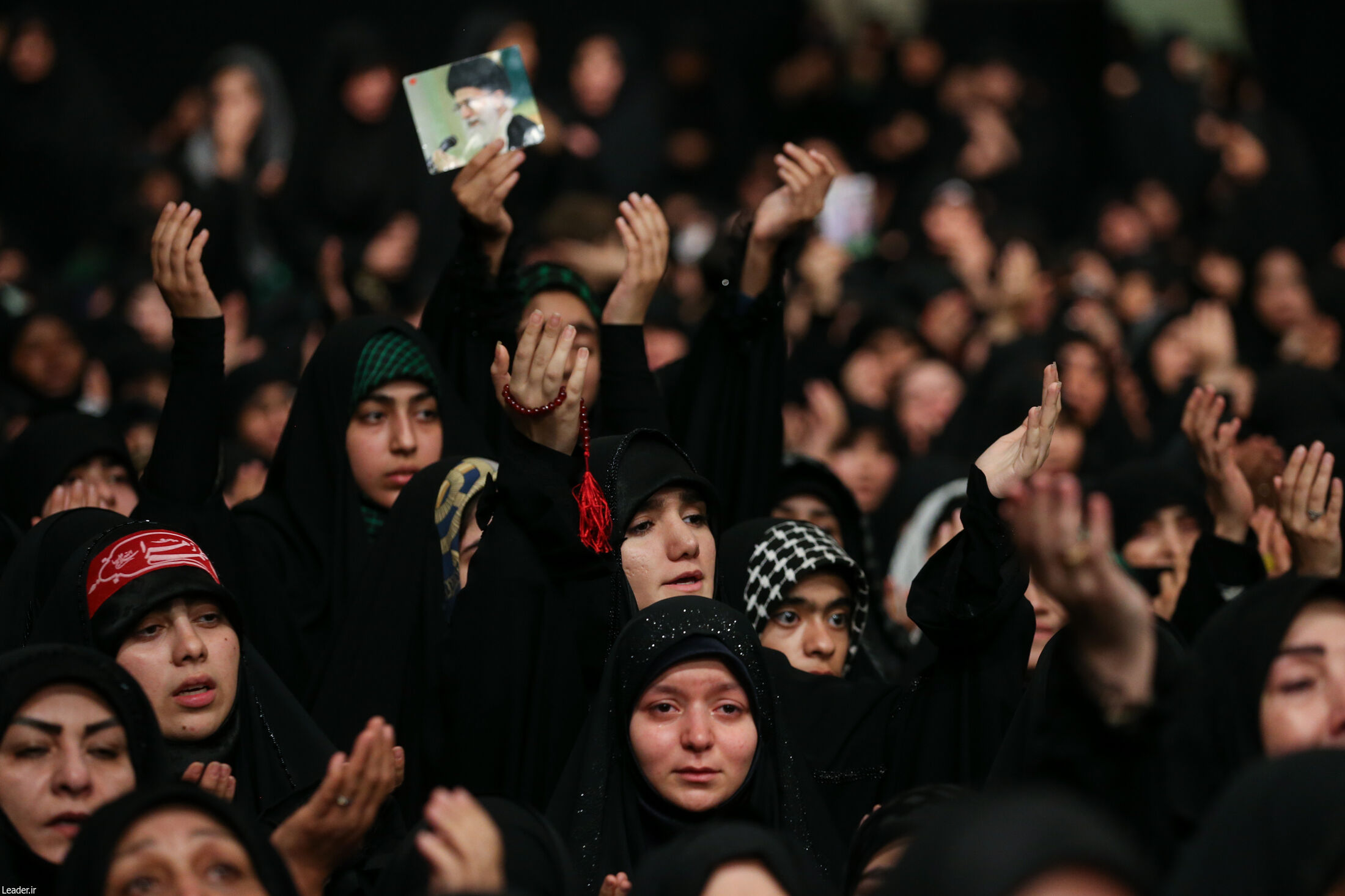 عزاداری شهادت حضرت زهرا (س) در حسینیه امام خمینی