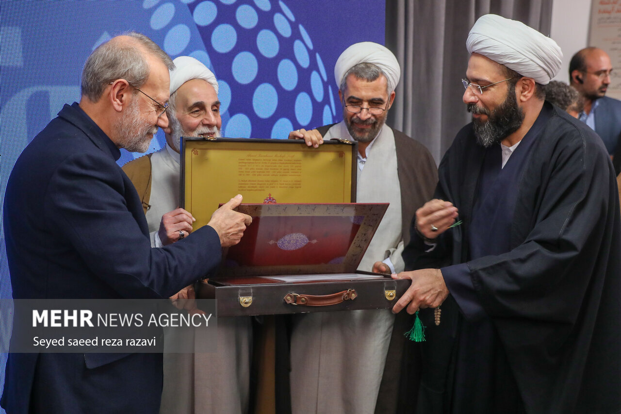 علی لاریجانی