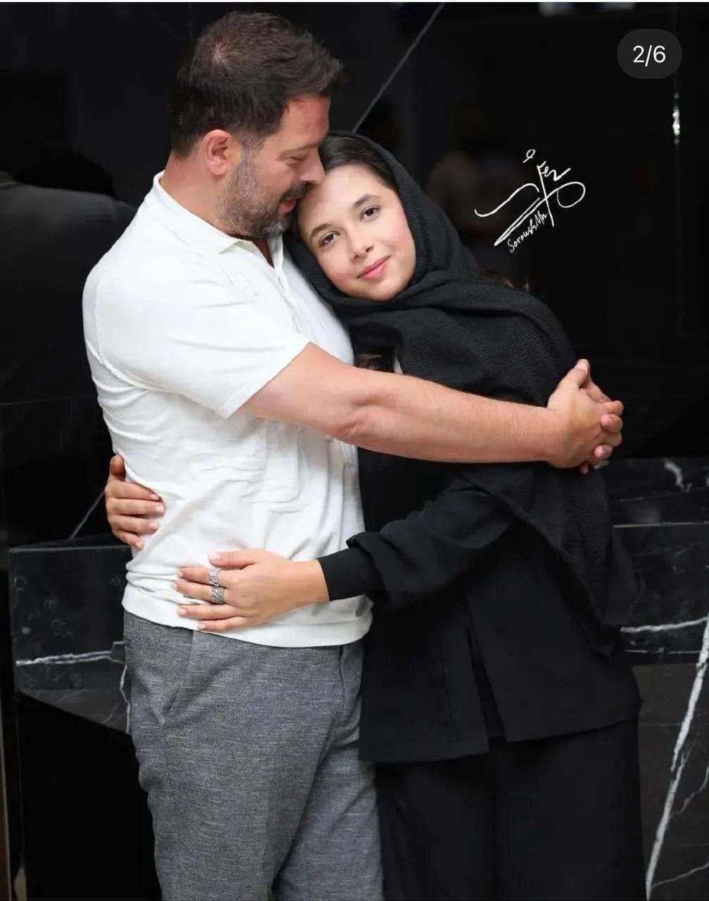 عکس | نگاه عاشقانه دختر پژمان بازغی در آغوش پدرش