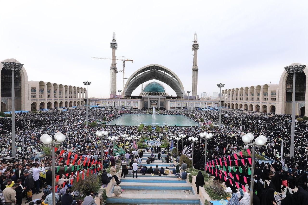 رهبر شهید