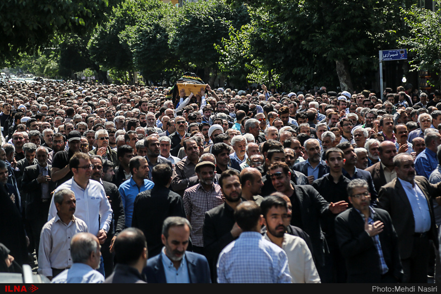 مراسم تشییع پیکر حجت‌الاسلام سیدمهدی طباطبایی