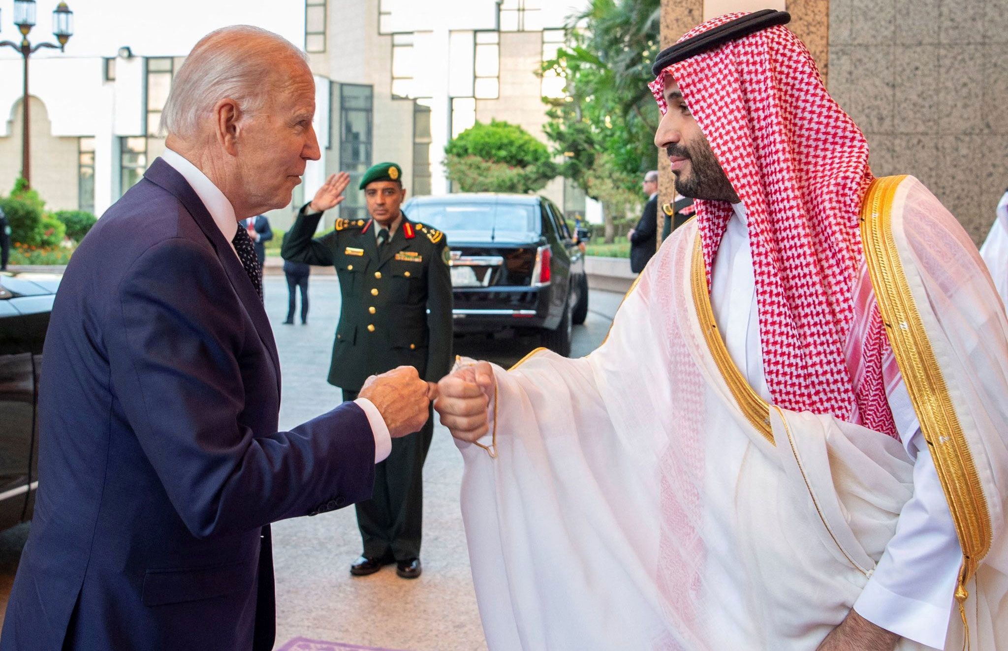 220715123924-01b-biden-mbs-fist-bump