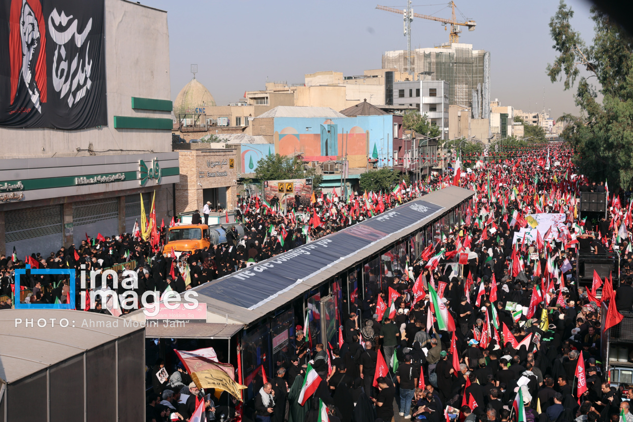 مراسم تشییع رهبری