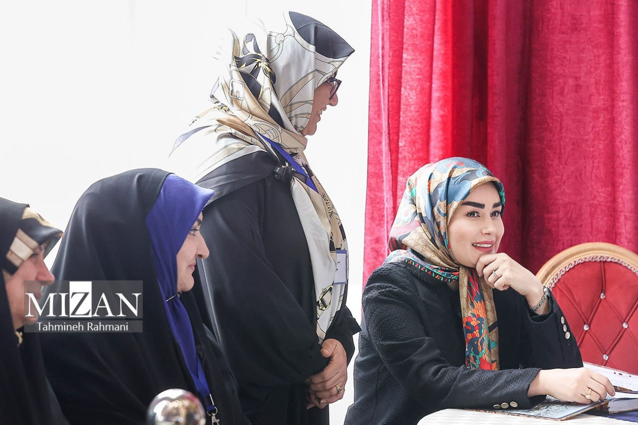 تصاویر جدید همسر عباس عراقچی در بازارچه دیپلماتیک وزارت امور خارجه 3