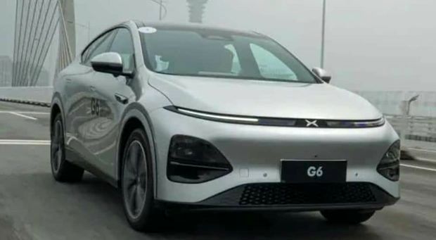 نمای جلو شاسی بلند کوپه الکتریکی چینی ایکس پنگ G6