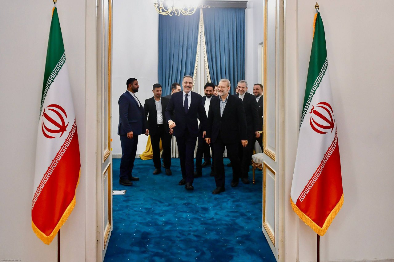 هاکان فیدان به دیدار لاریجانی رفت + تصاویر 2