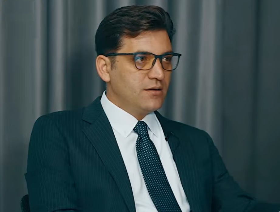 امیر جوادی