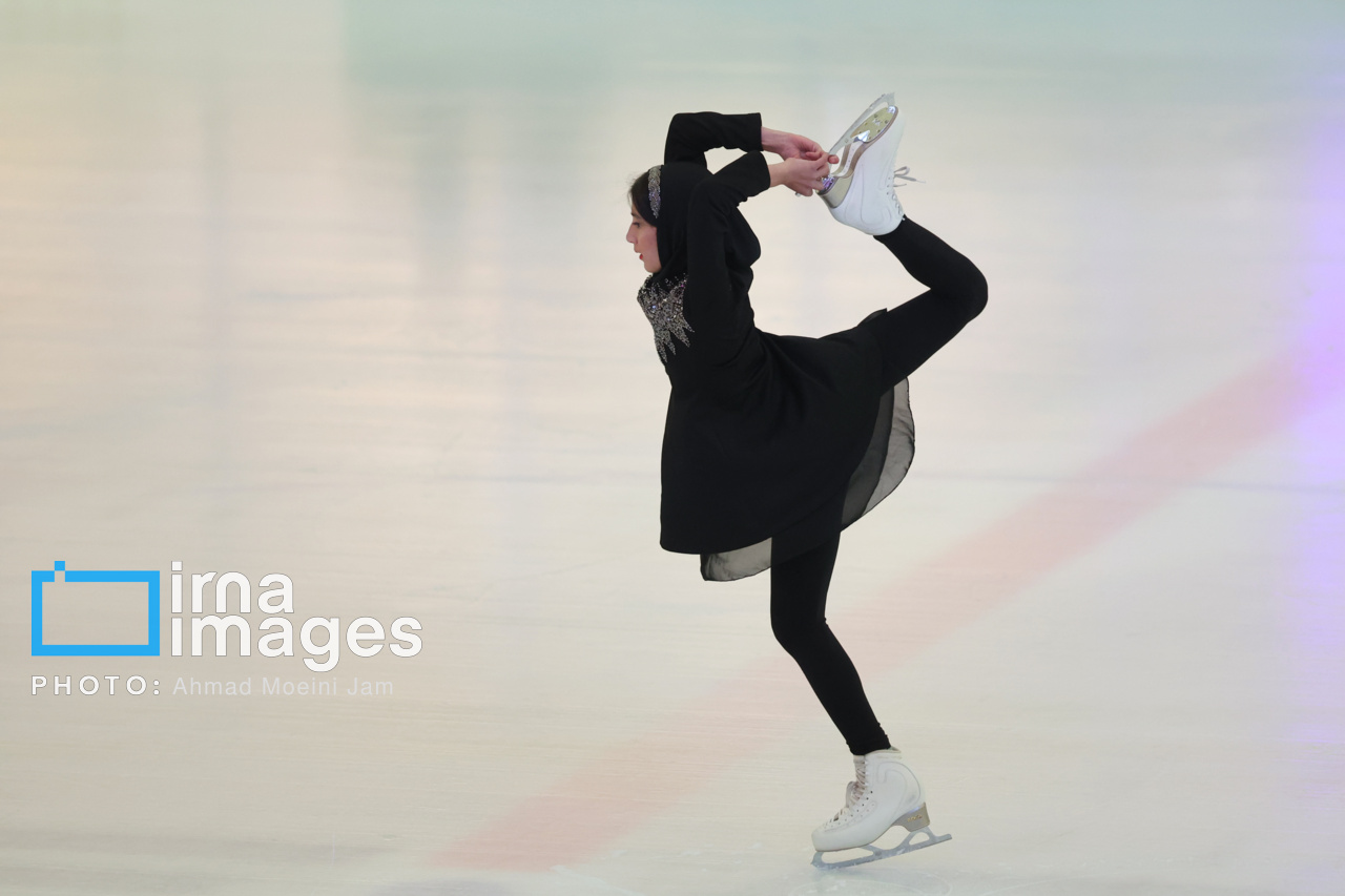 هاکی روی یخ دختران