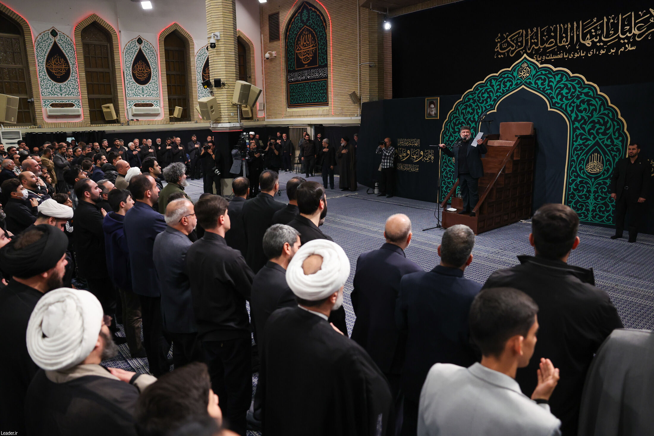 عزاداری شهادت حضرت زهرا (س) در حسینیه امام خمینی