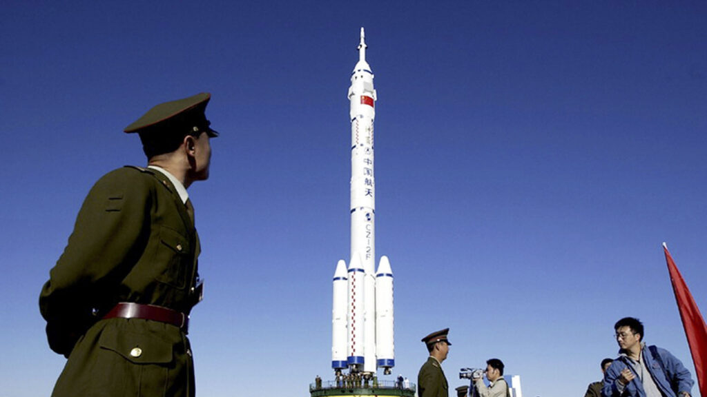 211018_china_space_launch_2005_GettyImages-55896327-scaled-e1634601846982-1024x576