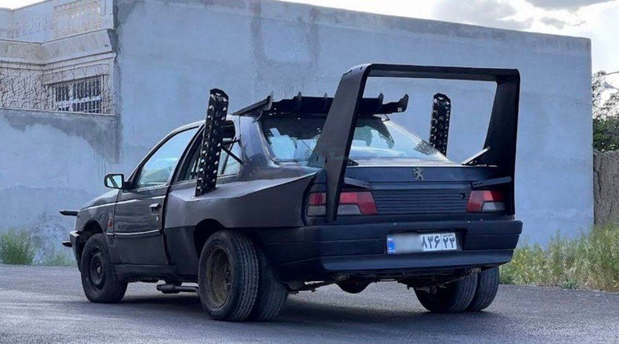 تصاویر باورنکردنی از خودروی بتمن در اصفهان!