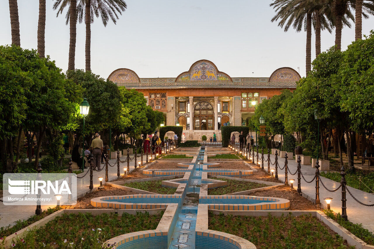 اتفاق عجیب در باغ تاریخی شیراز/ مدیر نارنجستان قوام بازداشت شد