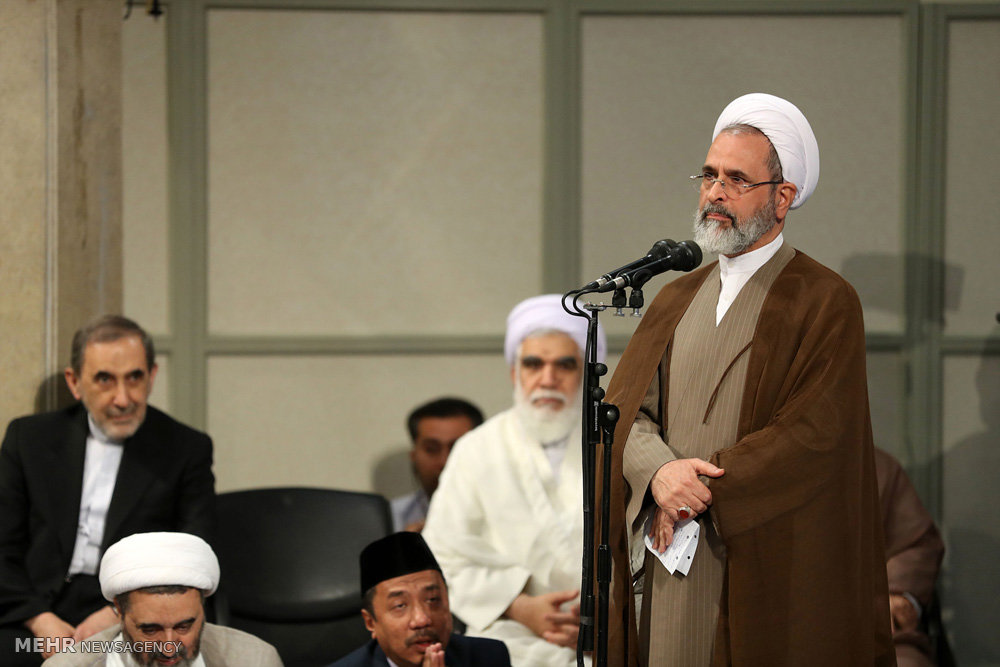 دیدار اعضای کنگره نقش شیعه درگسترش علوم اسلامی با رهبرانقلاب