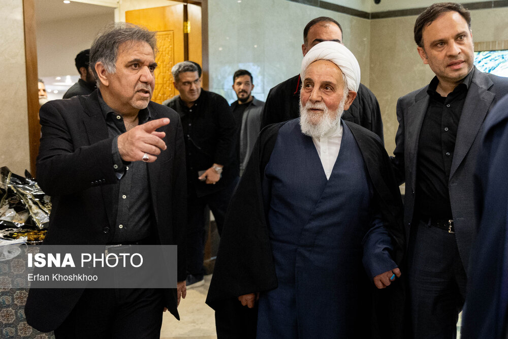 ناطق نوری و عباس آخوندی