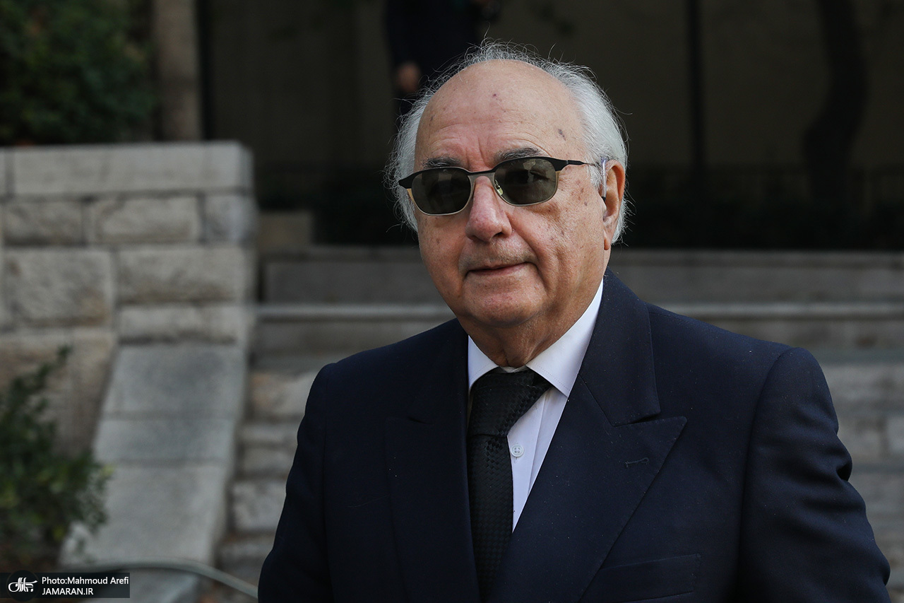 مراسم+تشییع+پیکر+داود+هرمیداس+باوند+_+فریدون+مجلسی