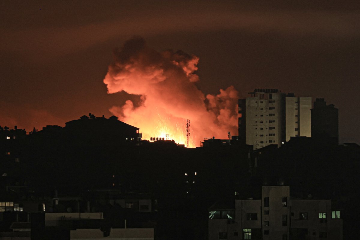 gaza-comes-under-attack