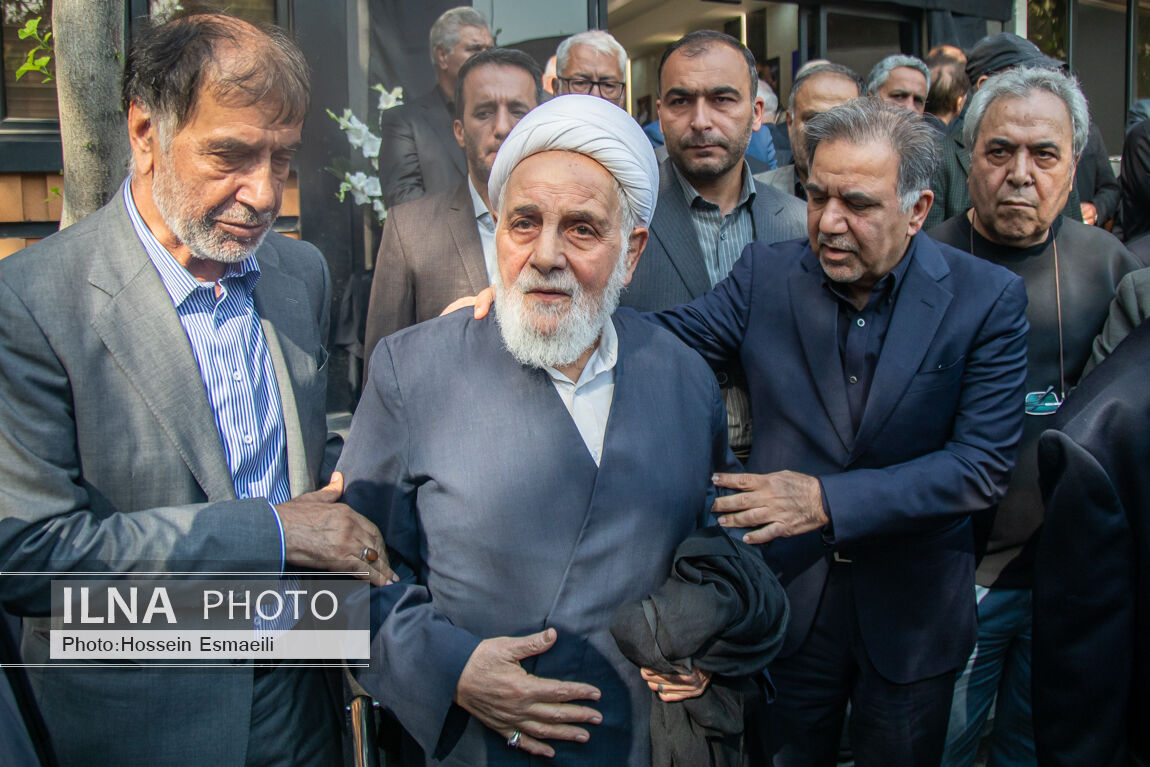 مراسم تشییع پیکر «احمد ناطق‌نوری»