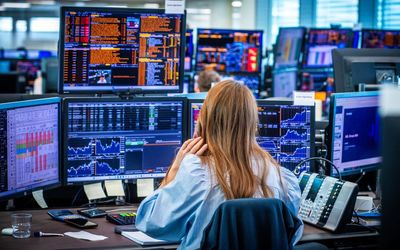 آماده‌باش اروپا برای کاهش نرخ بهره/ خیز قاره سبز برای تقابل با ترامپ