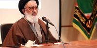 امام جمعه قم: دست ندادن رئیس‌جمهور با سیاستمدار زن، حفظ ارزش‌های دینی بود