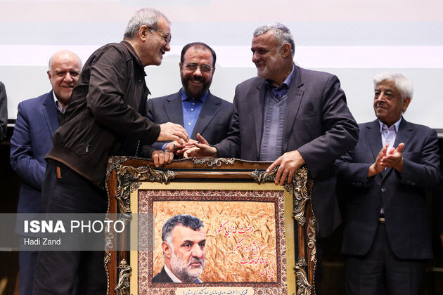 تصاویر مراسم تجلیل از محمود حجتی