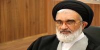 امام جمعه قم: جسارت به رهبر انقلاب، فتنه‌ای شکست‌خورده است

