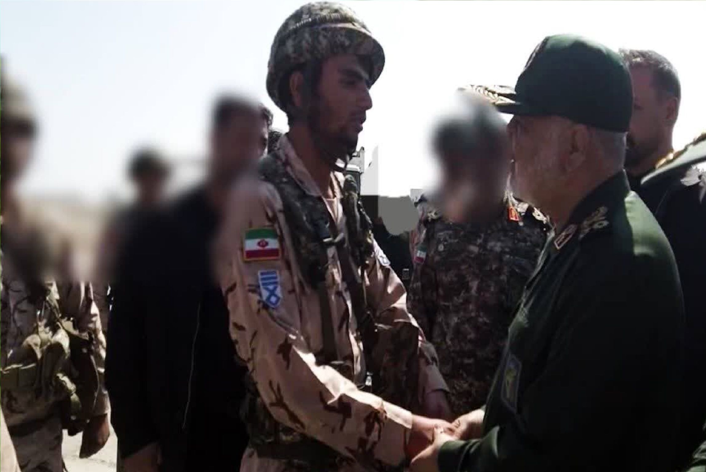 بازدید سردار سلامی از یگانهای دریایی تنگه هرمز و جزایر خلیج فارس