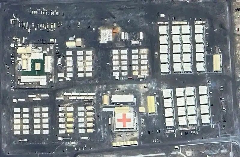 تصاویری از تمرین سپاه برای حمله موشکی به پایگاه الظفره آمریکا در امارات + عکس