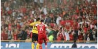 رفتار تماشاگران برای پرسپولیس و سپاهان دردسر شد!