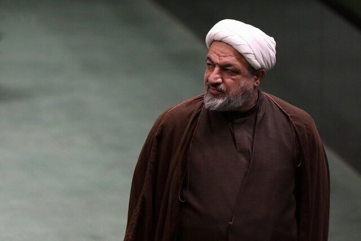 طعنه سنگین روزنامه اصولگرا به حمید رسایی/ بزرگوار! «فهمیدی که باید یخ بخوری، اما نفهمیدی چه وَخ بخوری!