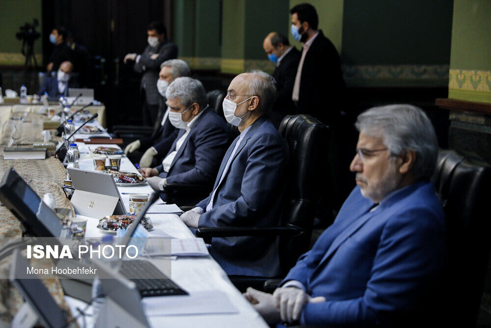 پشت پرده شایعه سازی ها علیه دولت چه کسانی هستند؟