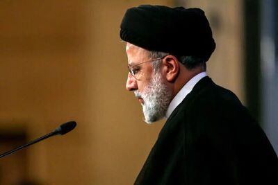 حضور نیروهای امدادی و وزیر بهداشت در محل سانحه بالگرد رئیسی+ فیلم و عکس