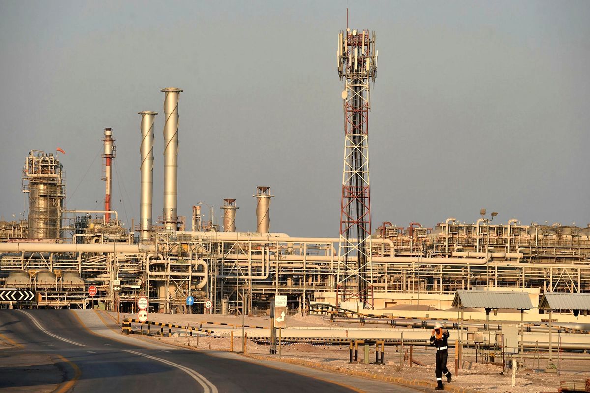 درآمد نفتی عربستان در سال ۲۰۲۲ / چنددرصد رشد داشت؟
