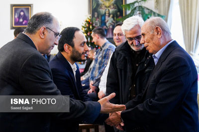 حضور بهادری جهرمی در کلیسای سرکیس مقدس/سخنگوی دولت جویای نظر نخبگان مسیحی درباره مسائل کشور+ عکس