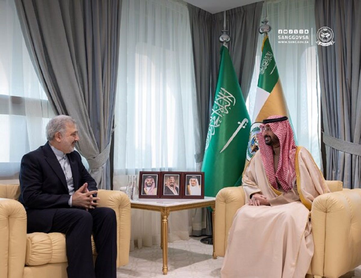  سفیر ایران با وزیر گارد ملی عربستان دیدار کرد 
 