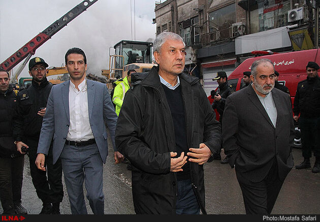 حضور رئیس جمهوری در محل حادثه پلاسکو