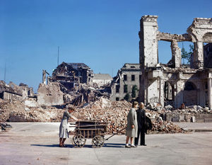 تجربه‌های مدیریت اقتصاد در جنگ برای ایران؛ از خطای بریتانیایی تا ابطال تجربی یک تئوری در آلمان | مدیریت دستوری اقتصاد نه ممکن، نه مطلوب!