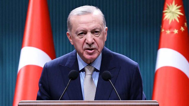 اردوغان: بازگشت جنگ به منطقه به نفع هیچ‌کس نیست/ باید از اقدامات دیپلماتیک حمایت کنیم