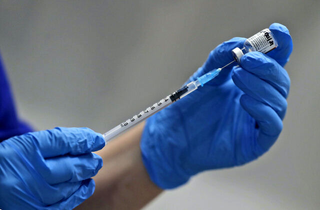  مجوز وزارت بهداشت به هلال احمر برای واردات واکسن کرونا+ عکس