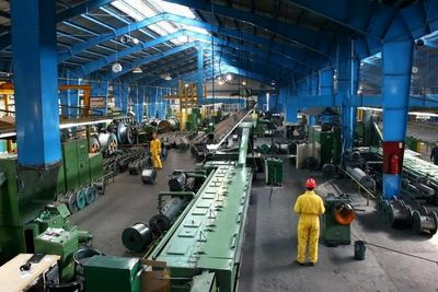 موج خروج نیروی کار ماهر از ایران | حاج اسماعیلی: بازار کار غیررسمی از بازار کار رسمی پیش افتاد