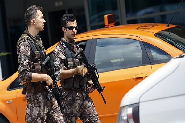 دستگیری ۲ داعشی حین فرار از دست افسران پلیس