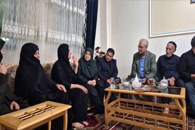 حضور نمایندگان دولت در منزل خانواده الهه حسین‌نژاد