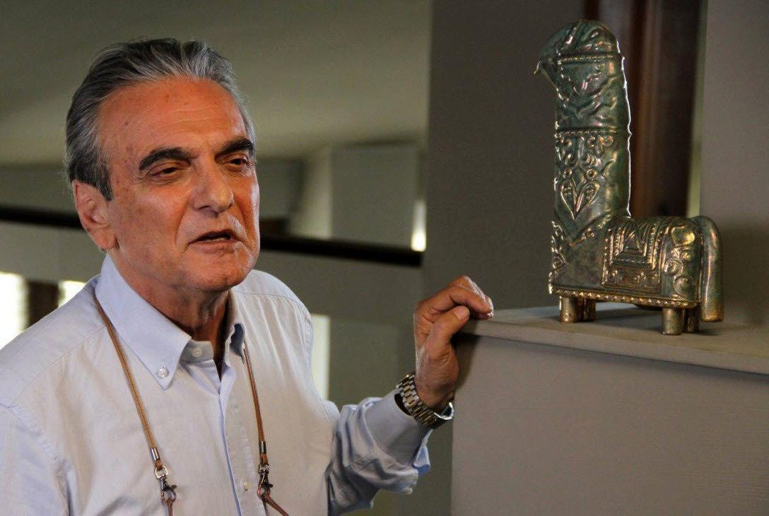 همایون ارشادی کجا به خاک سپرده می شود؟